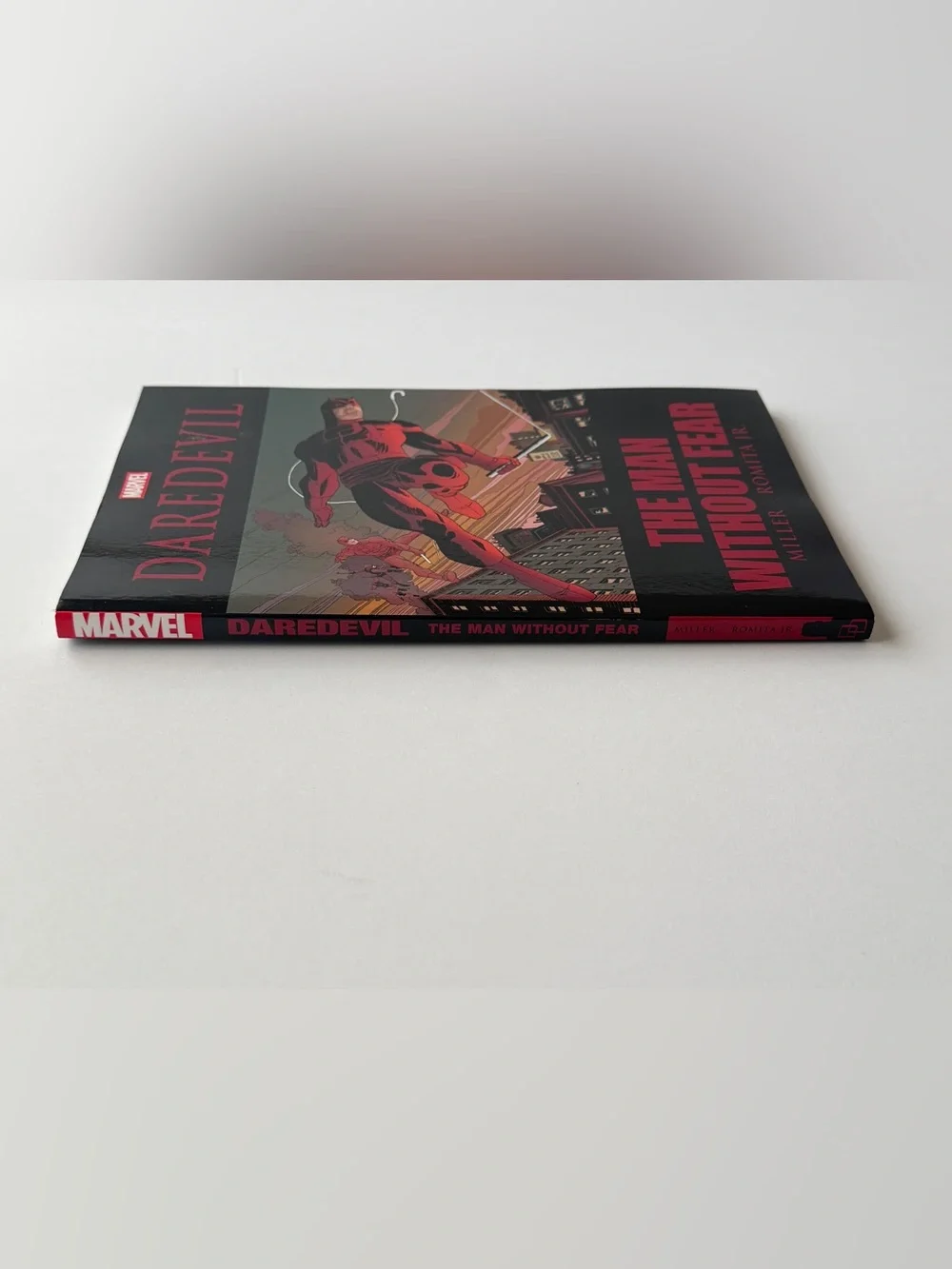 Marvel Daredevil Wall Art Print - Red, Black, Gray